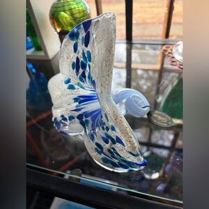 Murano Italy style hand blown large art glass sculpture of petals of a flower